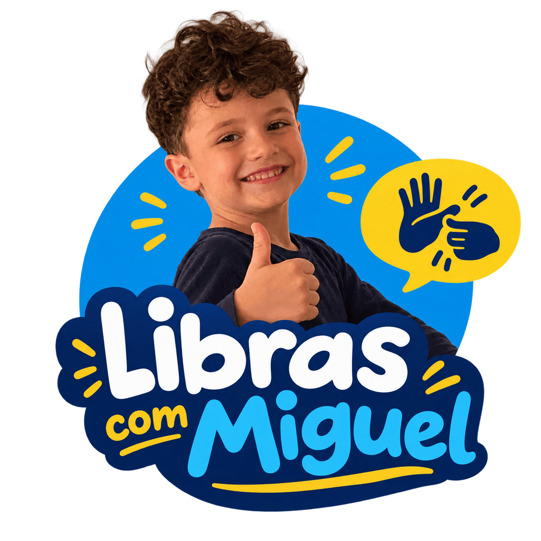 Miguel fazendo sinal de positivo